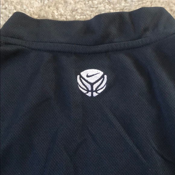 Nike muscle top size large - Picture 6 of 6